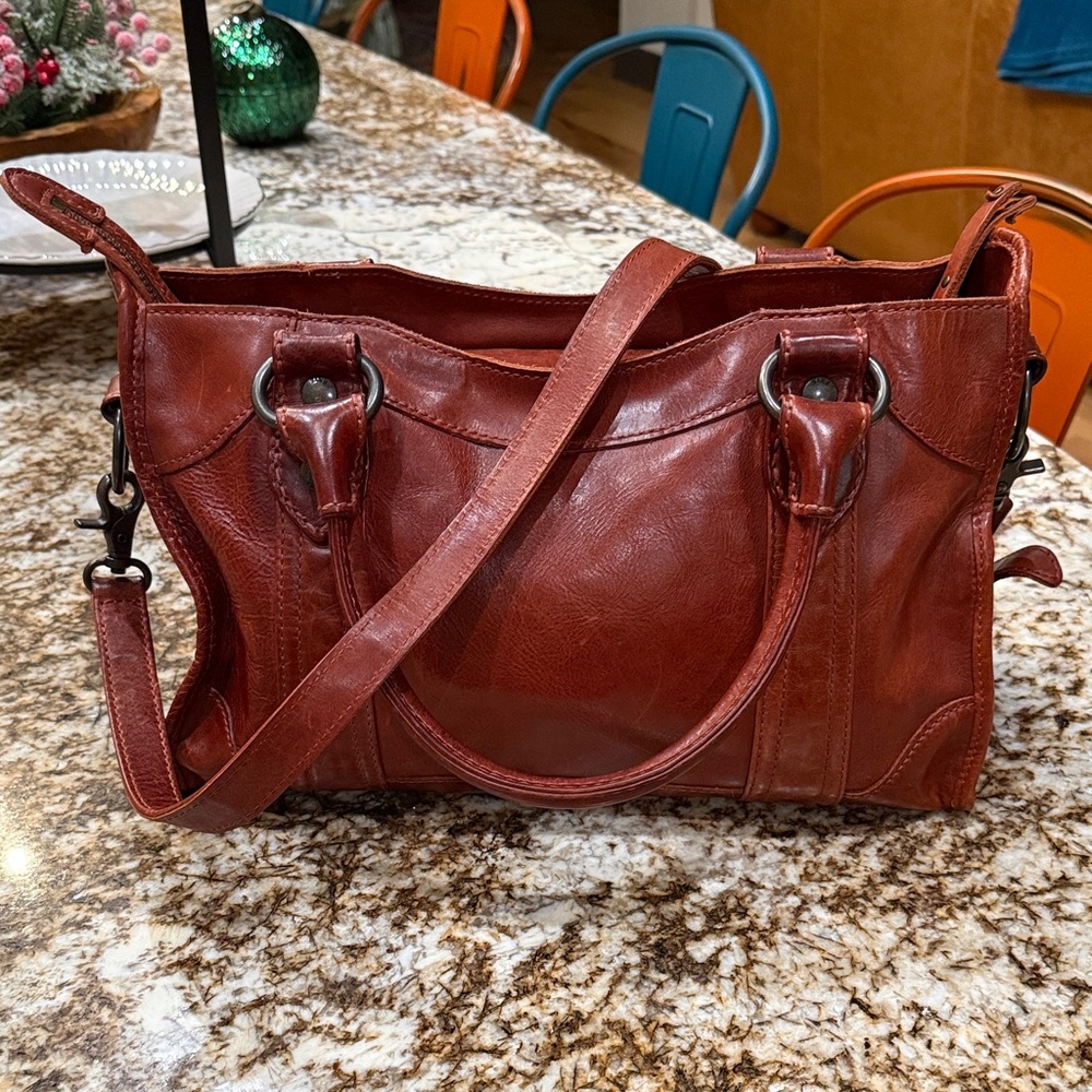 FRYE MELISSA SATCHEL, Clay